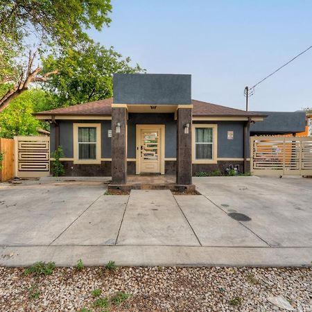 Private Hot Tub3Bd2Ba 2 Miles To Sa River Walk San Antonio Kültér fotó