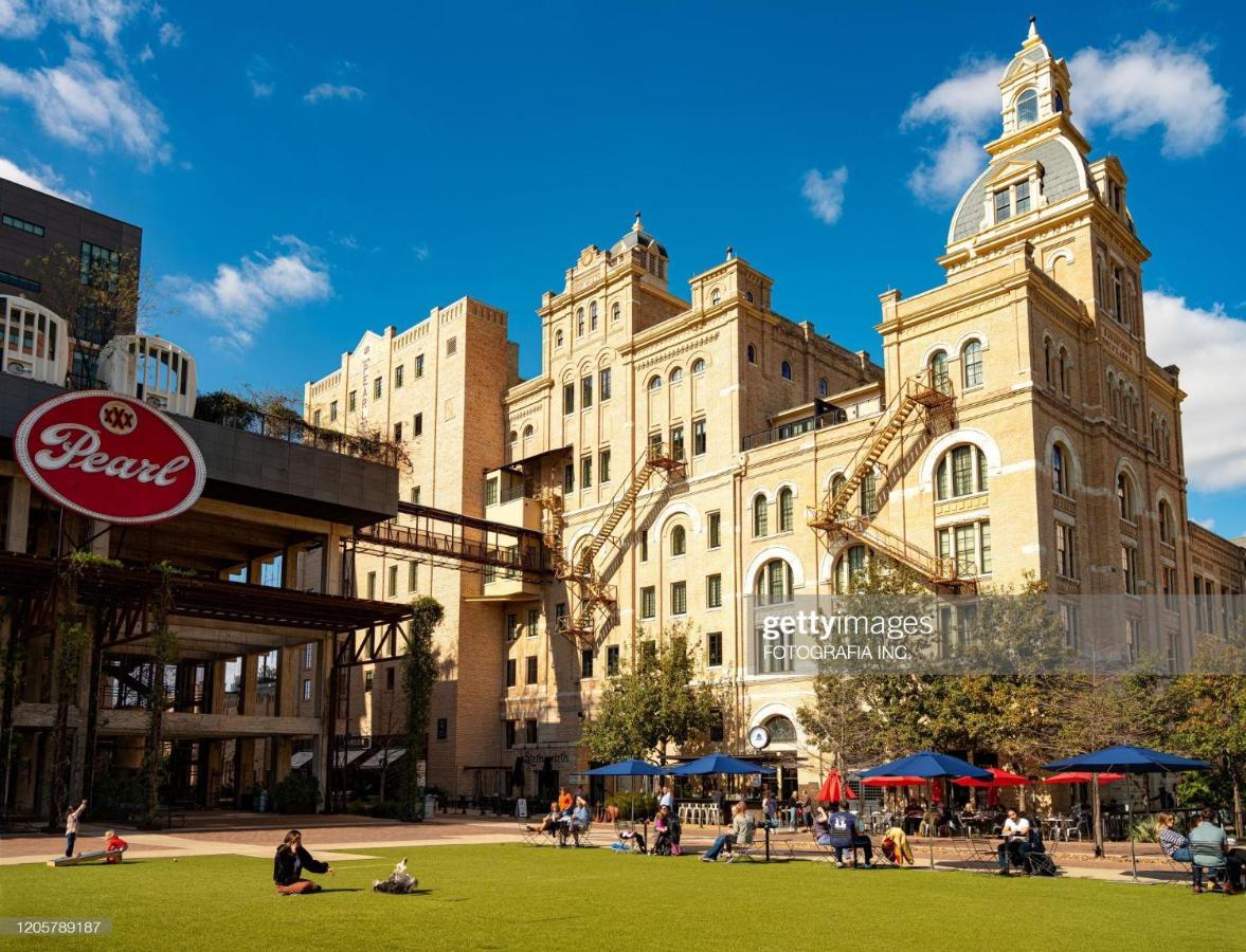 Private Hot Tub3Bd2Ba 2 Miles To Sa River Walk San Antonio Kültér fotó