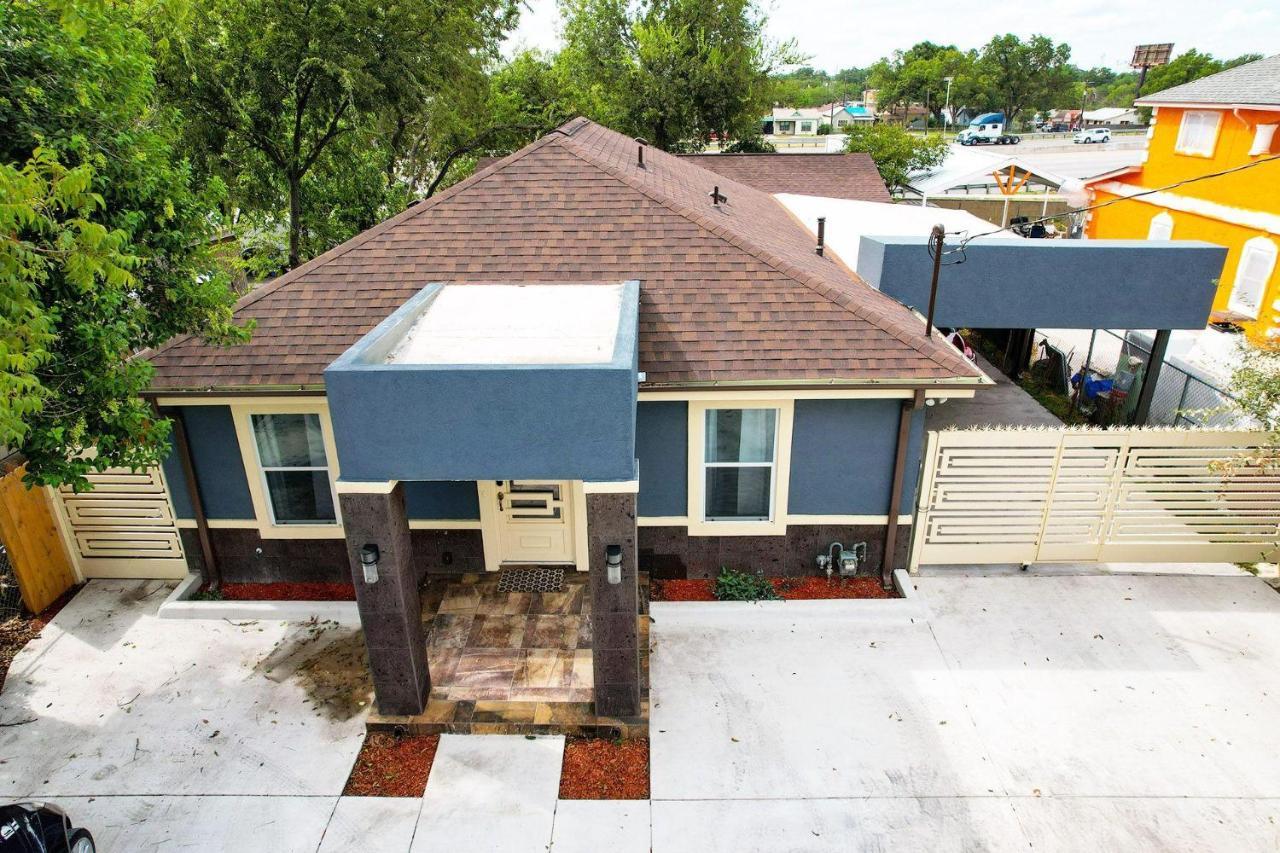Private Hot Tub3Bd2Ba 2 Miles To Sa River Walk San Antonio Kültér fotó