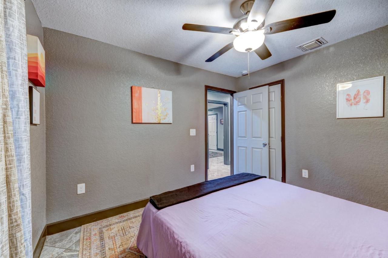 Private Hot Tub3Bd2Ba 2 Miles To Sa River Walk San Antonio Kültér fotó